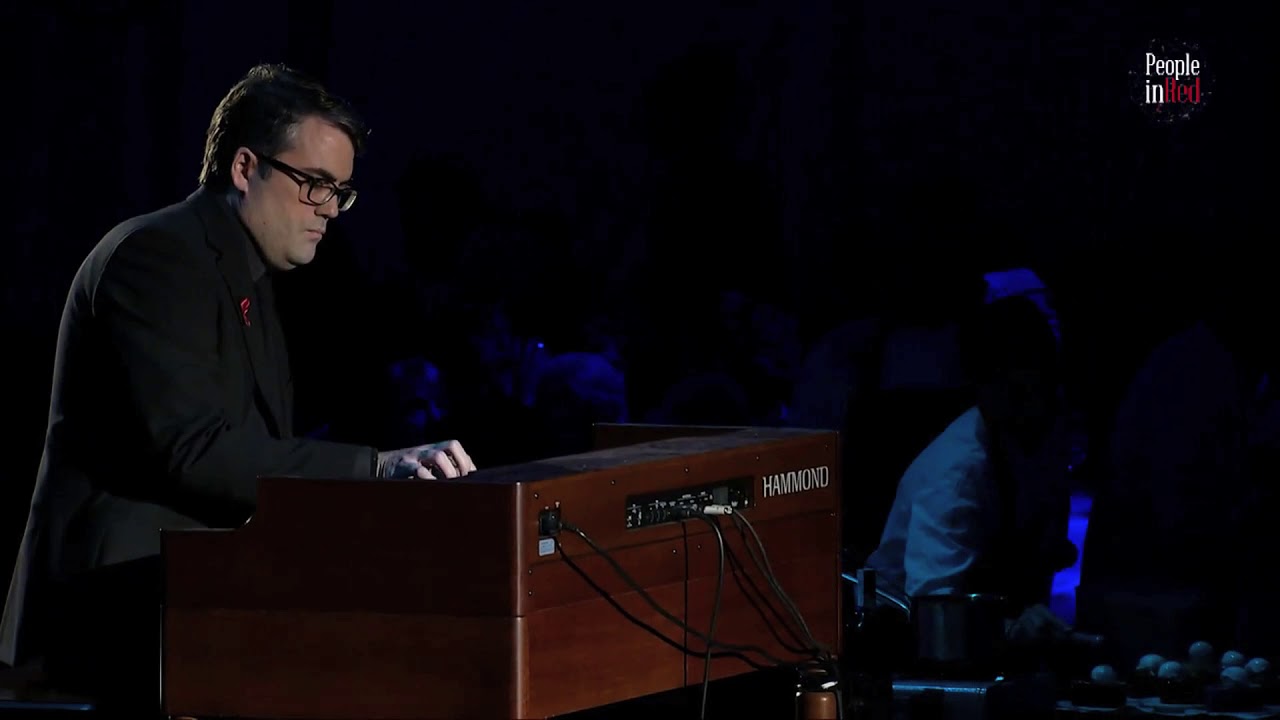 PEOPLE IN RED 2018 - Participación de Mauri Sanchis - Toccata in Red (J.S. Bach/M. Sanchis)