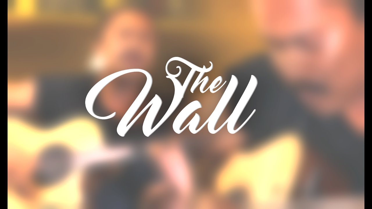 The wall -  Mike Sriviengping