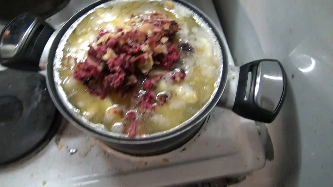 RUOKAVINKKI : VIHERAHO EILISEN JÄMÄT HÖYSTETTYNÄ RANSKALAISILLA