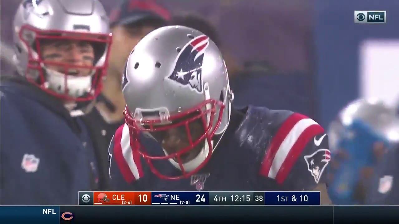 Mohamed Sanu first down catch - Patriots @ Browns