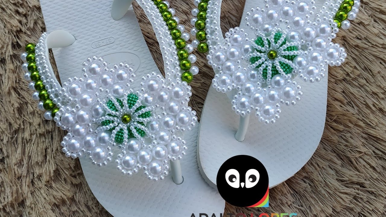 CHINELO DECORADO COM LINDA TRAMA DE PÉROLAS ELEGANTE - Adalto Lopes