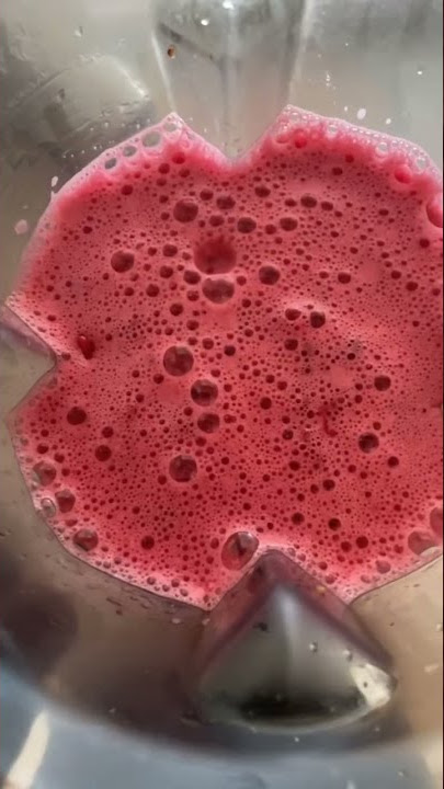How to make pomegranate juice the easy way with less mess
