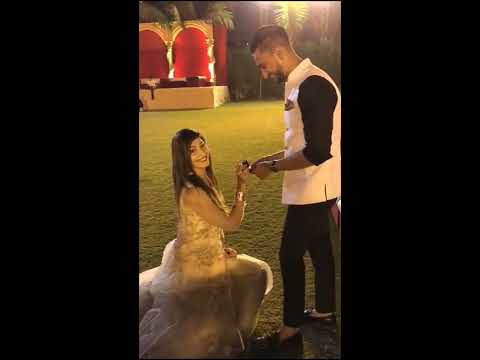 girl-proposes-boy-for-marrige-|-love-proposal-|-girlfriend-proposal-tiktok-|-musically-india