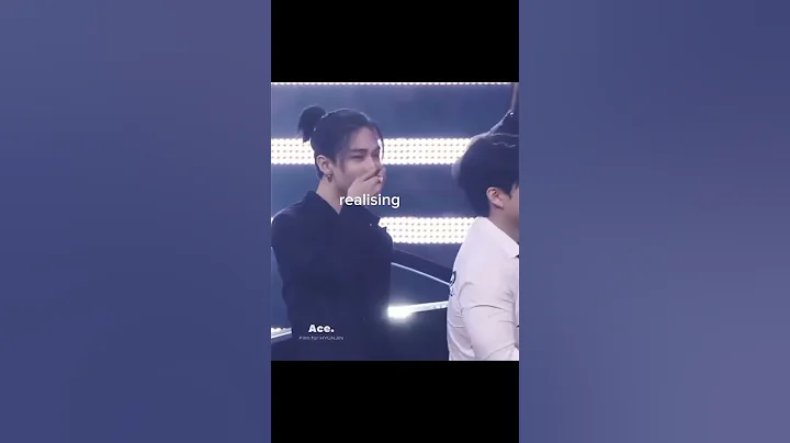 Bro forgot he's in stray kids 💀#straykids #hyunjin #shorts