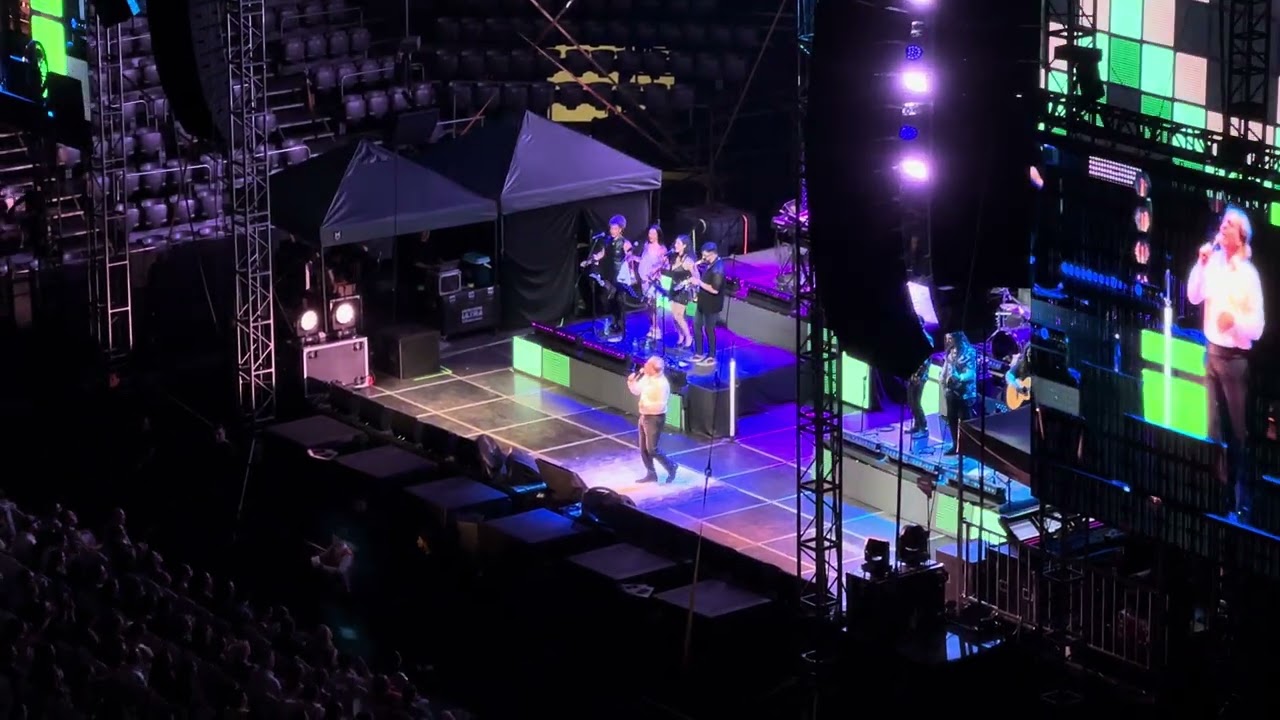 Solo. Cristian Castro Hits tour Arena GNP Acapulco 2025