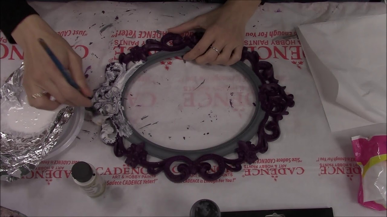Decoupage tutorial on polyester frame (Hybrid,antique powder, gold leaf by Cadence)