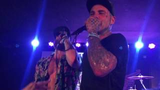 Crazy Town - Butterfly (live in Prague 17.01.2017)