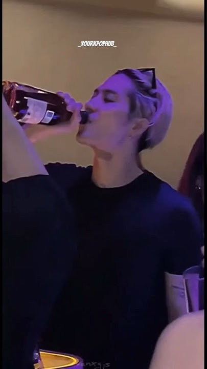Jackson Wang drunk kissed a fan in party #kpop #youtube #trending #viral #jacksonwang #shorts #short