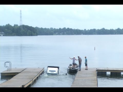 Truck slips off boat launch into Lake Springfield