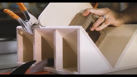 Build a Spline-Slotting Table Saw Jig