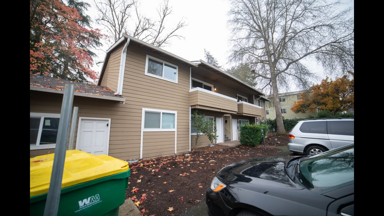 Unit for Rent in Beaverton 2BR/1BA by Property Manager in Beaverton