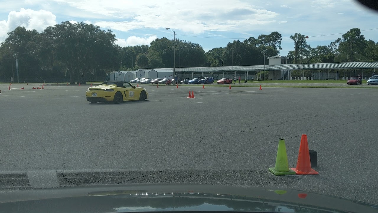 2019 Volkswagen Golf R Autocross