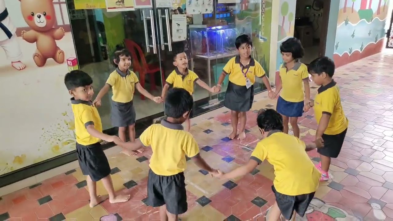 "Circle fun and happy jumps – learning ‘in’ and ‘out’ with energy and smiles!"