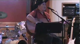 Dene Colwill solo acoustic of Drinkin Thing Dene Colwill solo acoustic of Drinkin Thing