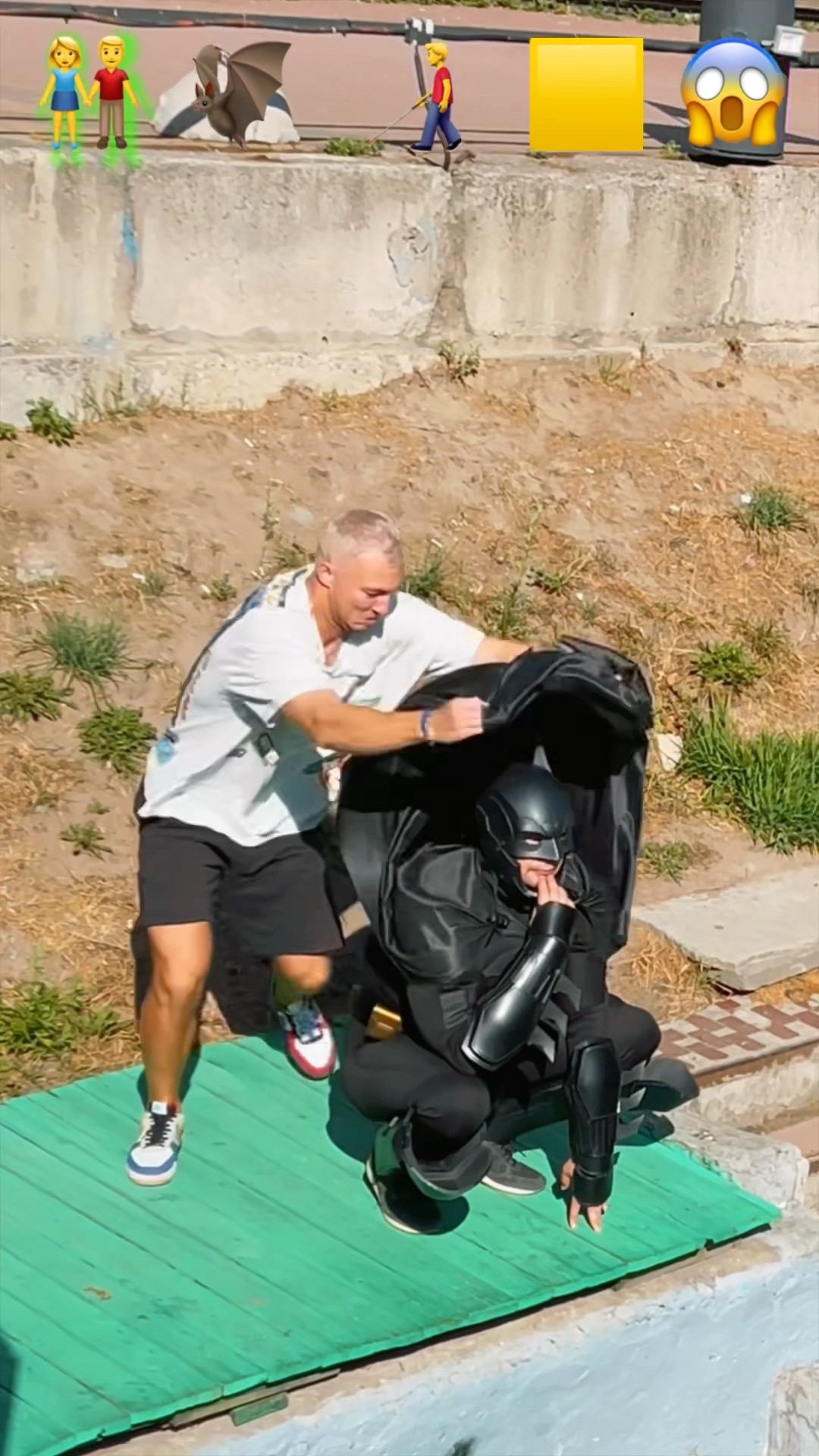 Parkour Pranks with Emojis 4??#kiryakolesnikov #prank #funny #comedy #stunt #parkour #flip