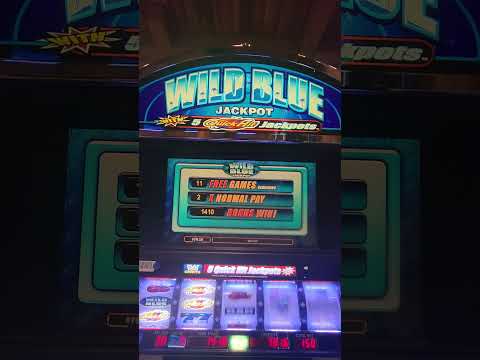 Bringing the Heat 馃幇馃敟 #slots #vegas #wynn #casino #slotmachine
