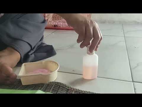 Minyak Gosok untuk pijat tradisional, hand body agar licin