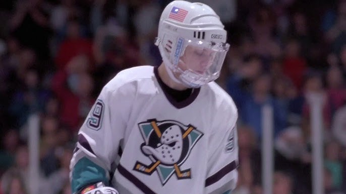 D2: The Mighty Ducks – Eyes on the Ball