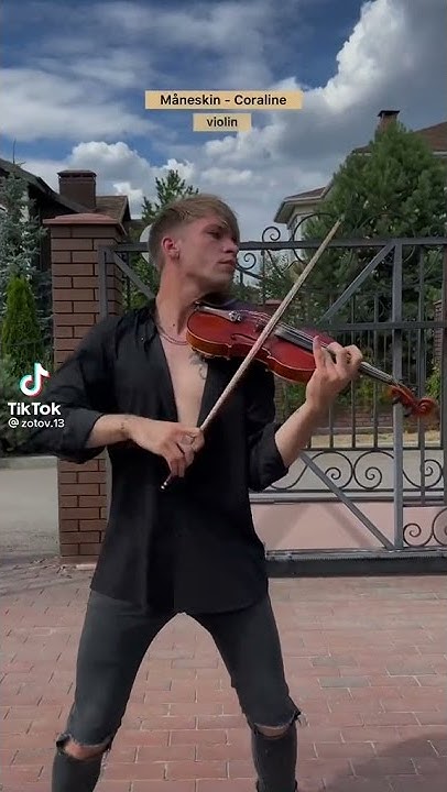 Скрипач из тик тока. Скрипка из тик тока. Популярная мелодия на скрипке в тикток. Первые песенки скрипача. Казиев скрипач.