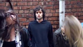 Miniatura del video "MOTHXR - Underground"