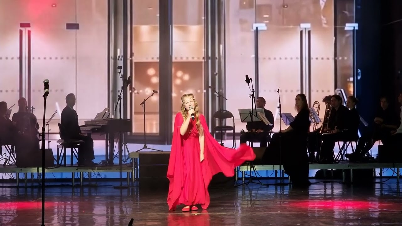 "Ласточка" Павлова Анастасия, cover А.Пингина. Театр Русской песни г. Москва