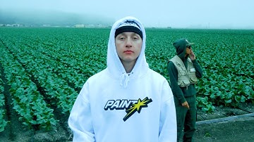 zincxd - when we land (feat. Vue) (Official Music Video)