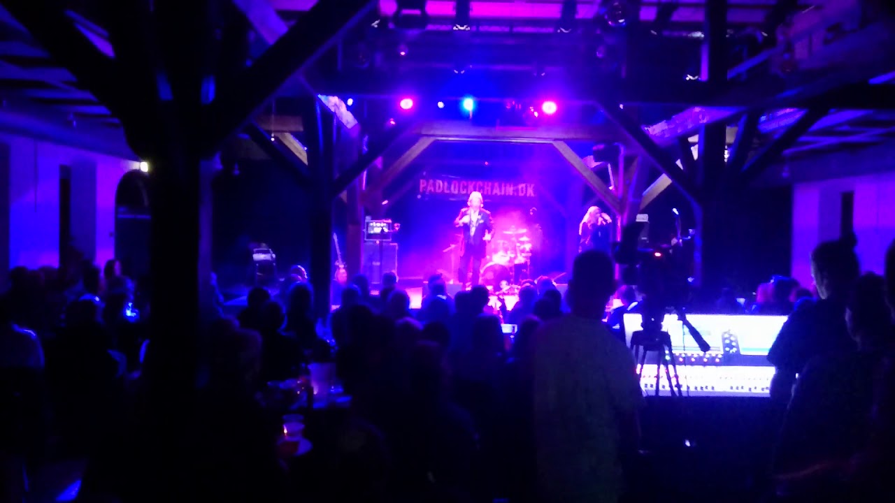 Lis og Per åbnede Padlock Chain - Koncert i Tøjhuset 2019