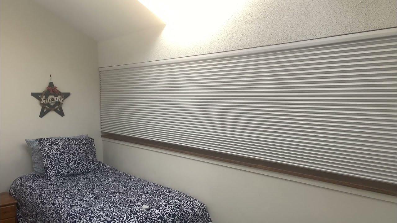 Hunter Douglas Applause® Room Darkening Shade PowerView