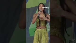 Willow Smith sorprendió con su talento en el Newport Jazz Festival