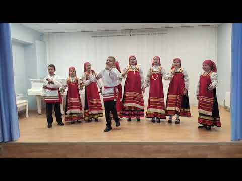 Ой сад виноград зеленая роща. Ой сад во дворе на укулеле. Виноград в саду цветет ноты. Песня зеленая рощица. Ой сад виноград зеленая роща.