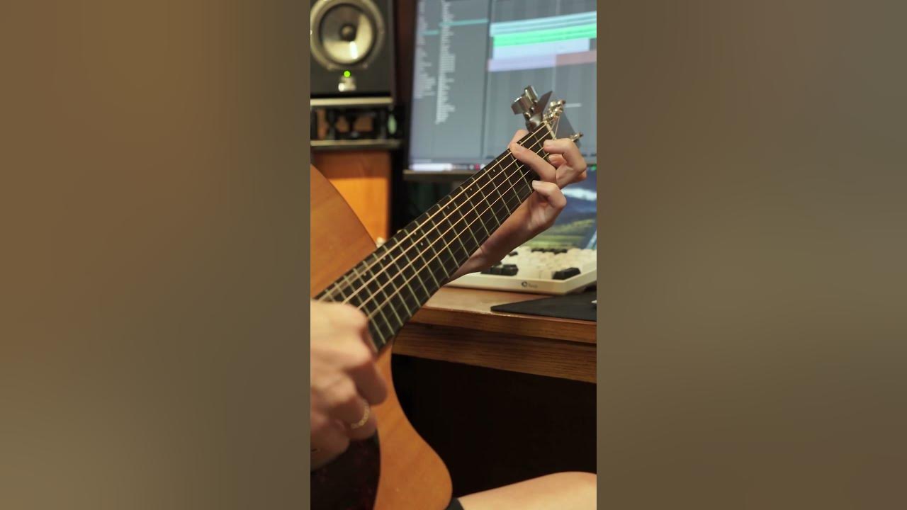 Talk To You ( JustTa Tee feat. Bueno, Mr.A, Elli'an & Mr. T) guitar đệm  #tungacoustic #tungtic