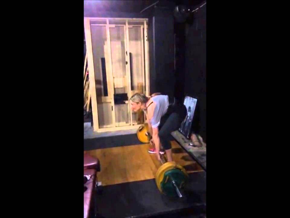Leanne Allen deadlift 100kg