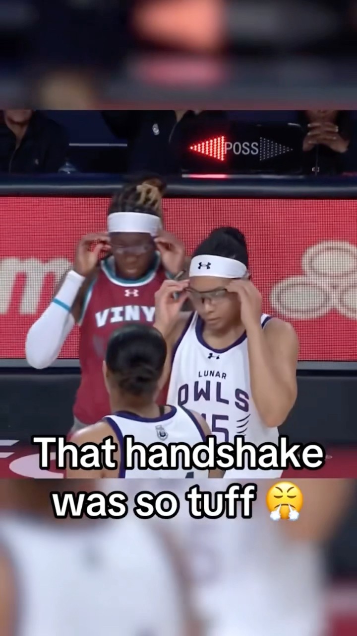Allisha Gray ? Rhyne Howard ?