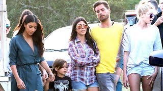 Hailey Baldwin And Kendall Jenner Join The Kardashian Fam At The Fair [2014]