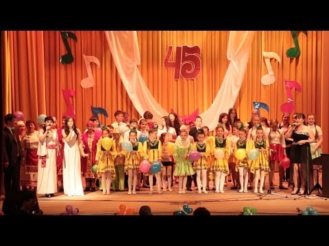 Концерт посвященный 45-летию детской школы искусcтв Дрожжановского района (ВИДЕОРЕПОРТАЖ)