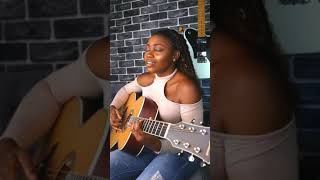 Amazing Grace EGBEBE shorts