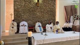 Asituse Umsindisi by Christ the King Catholic Church Choir - Mabopane