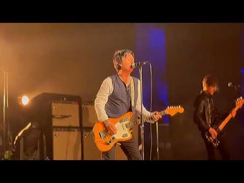 Putar Panic (Live) - Johnny Marr