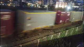 2073列車23時間遅れJR貨物桃太郎EF210−150