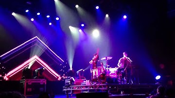 Matt and Kim - Block after block @ Oakland, CA