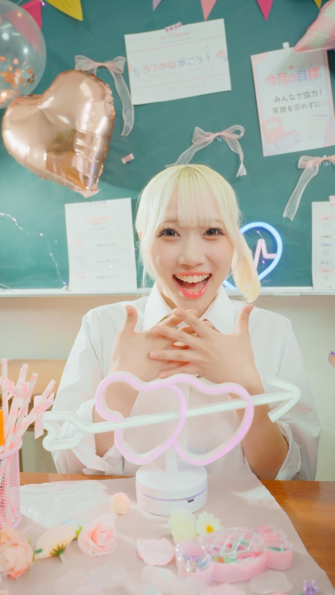 Lv.♡Charm - YouTube