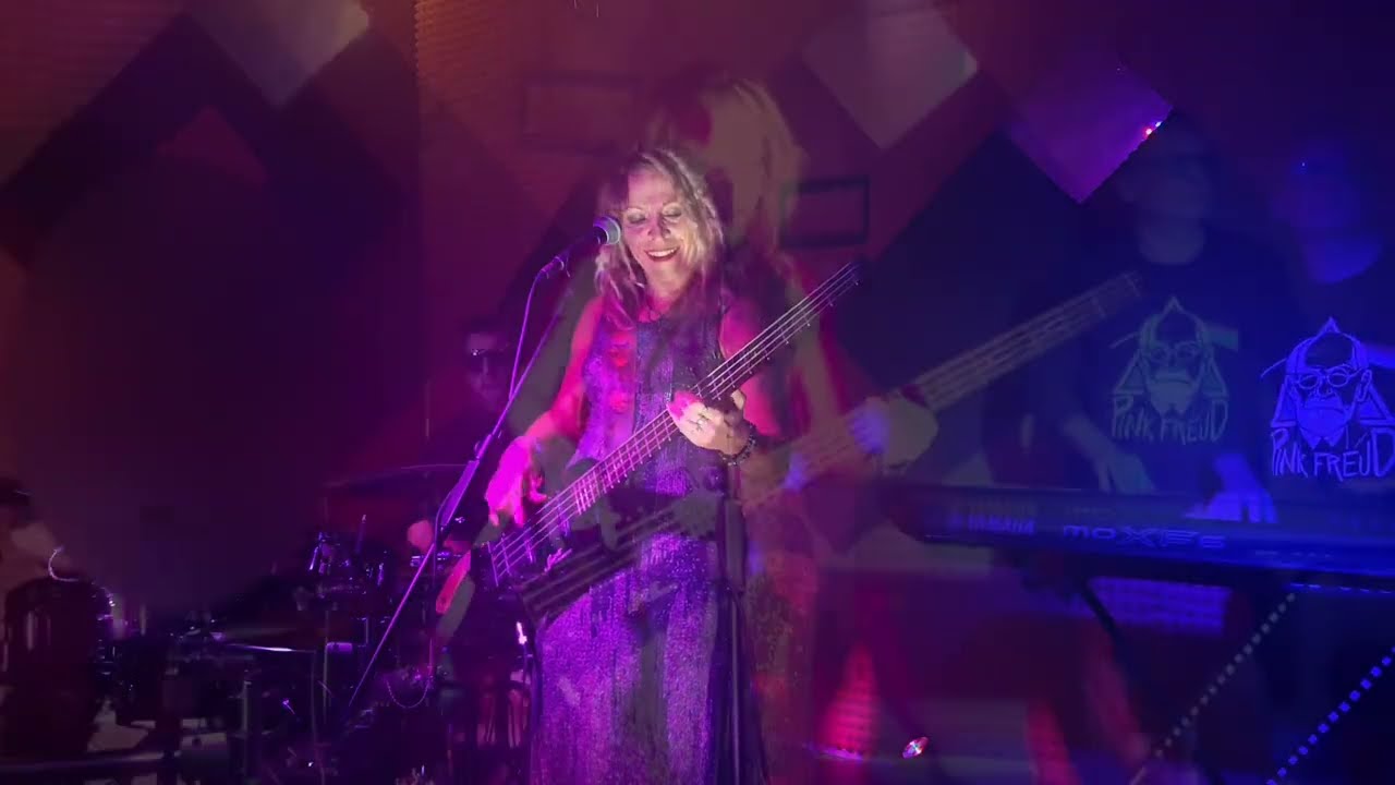 I feel love - Donna Summer - cover The Dance Machine