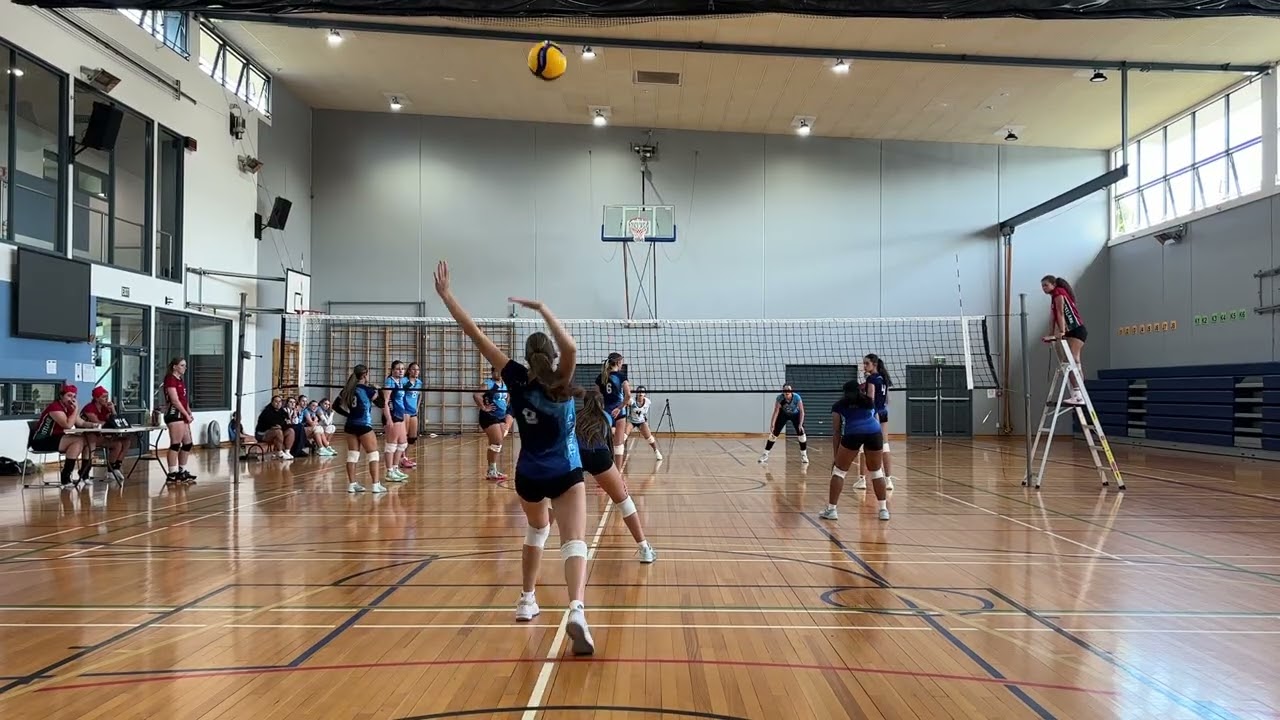 Carmel A vs Carmel B first set 