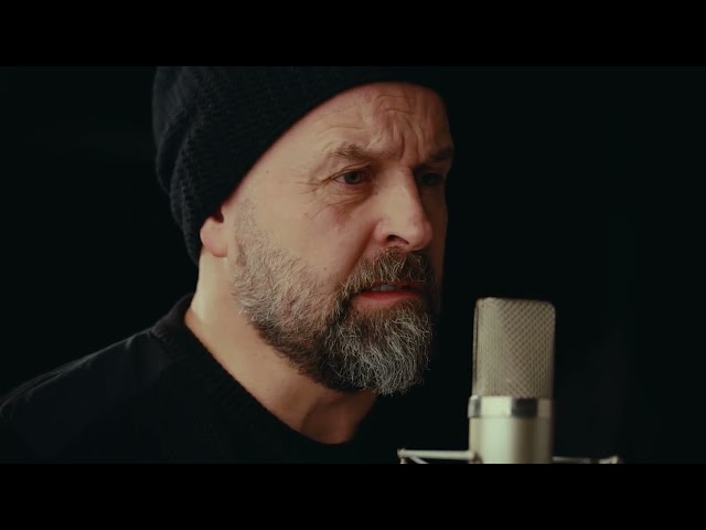 Alfie Boe - A World That's Been And Gone (Official Visualiser)