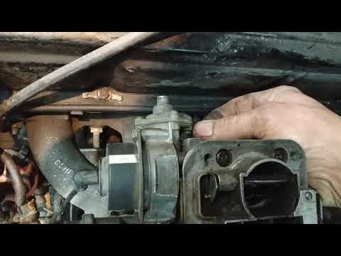 Video: Kako prilagoditi karburator s cijevima Ford 2?