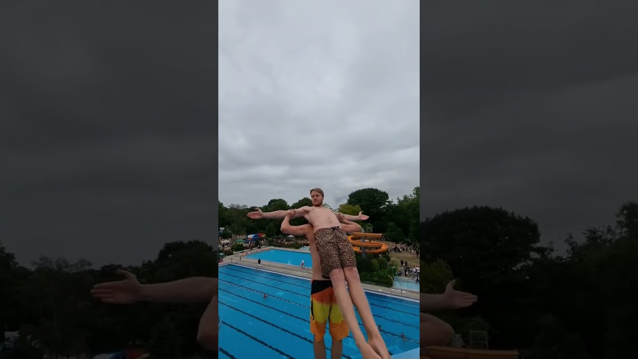 Last one dive 🤯 | CologneBombs Highdiving Cliffdiving Turmspringen