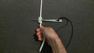 One Handed Marlinspike Hitch