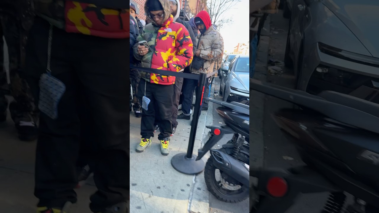 Supreme box logoFW 25