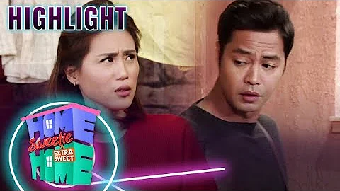 Julie chances upon her high school classmate Johnn...