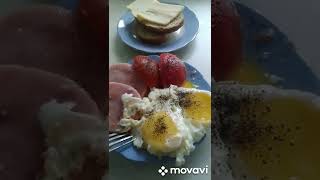 Завтрак на ходу по- быстрому/Доброе утро и хорошего дня всем!) #простаяеда #завтрак